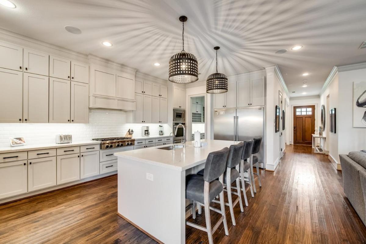 Modern Serenity * Dallas