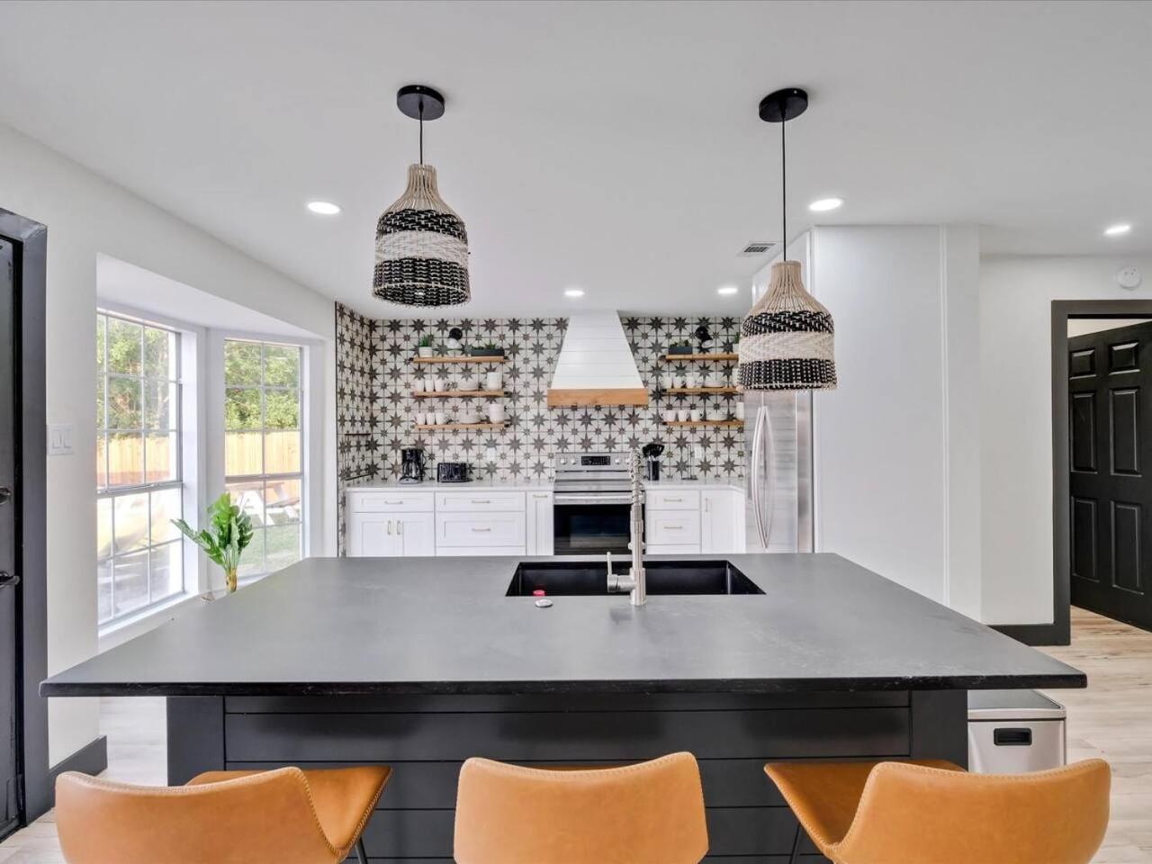 Modern 5br Mountain View W Pool, Fire Pit, 16 Ppl