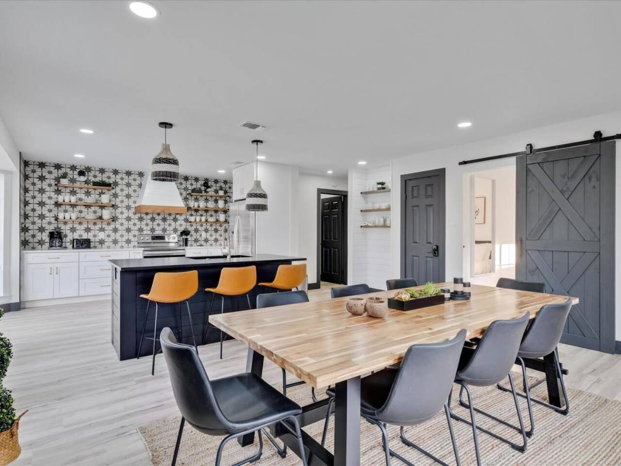 Modern 5br Mountain View W Pool, Fire Pit, 16 Ppl Villa *