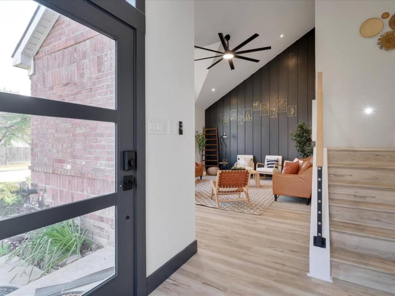 Modern 5br Mountain View W Pool, Fire Pit, 16 Ppl Dallas