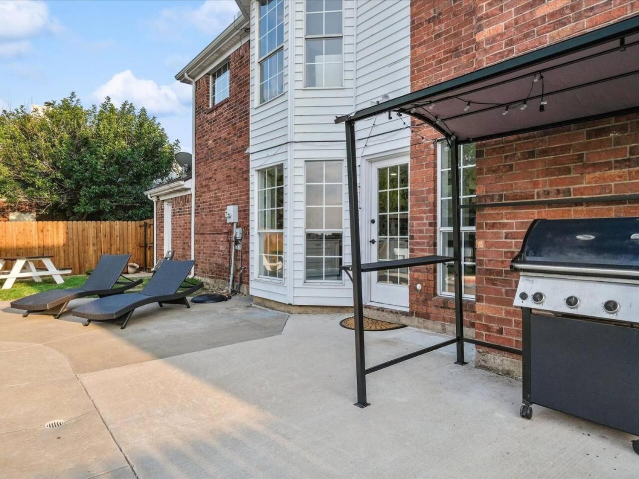 Villa Modern 5br Mountain View W Pool, Fire Pit, 16 Ppl Dallas