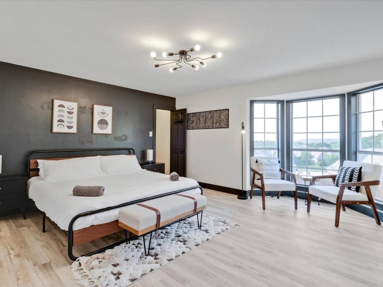 Modern 5br Mountain View W Pool, Fire Pit, 16 Ppl Villa *