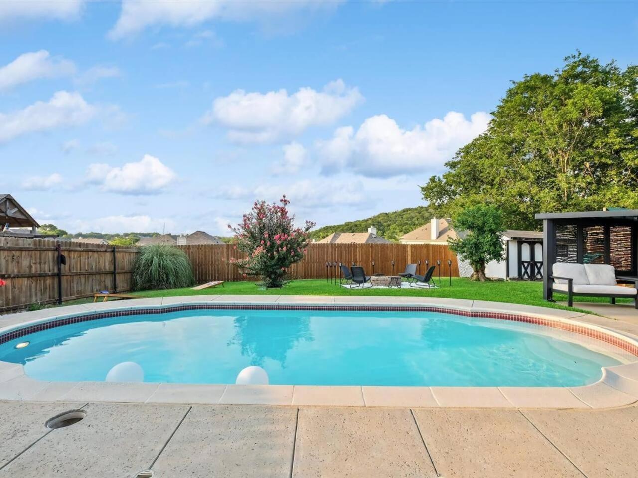 Modern 5br Mountain View W Pool, Fire Pit, 16 Ppl Dallas