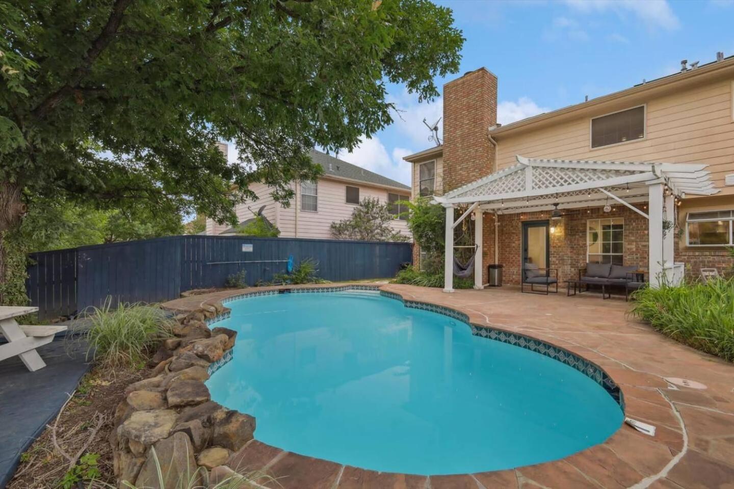 Oasis Jungle 5br Pool W Huge View Private