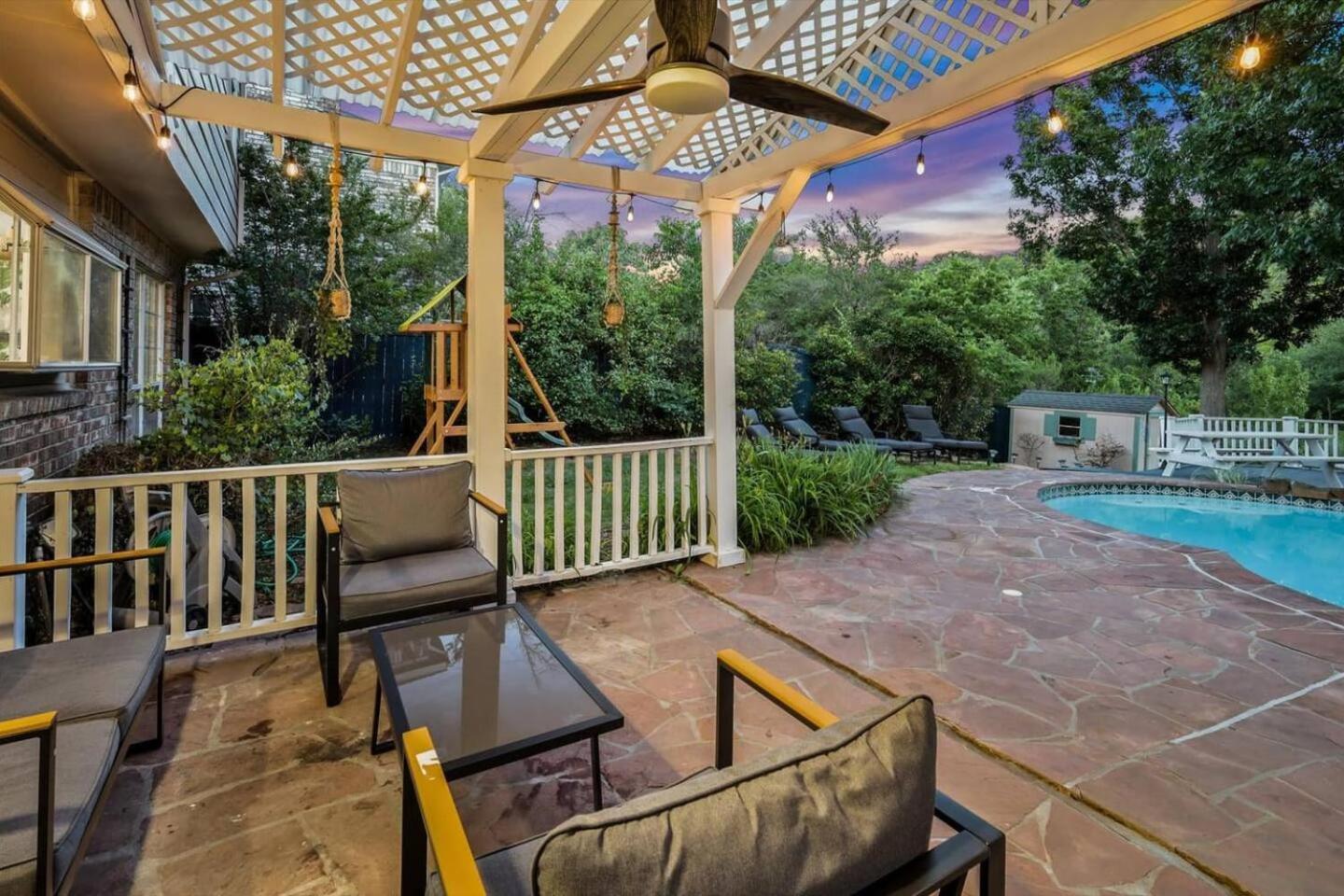 Holiday home Oasis Jungle 5br Pool W Huge View Private *