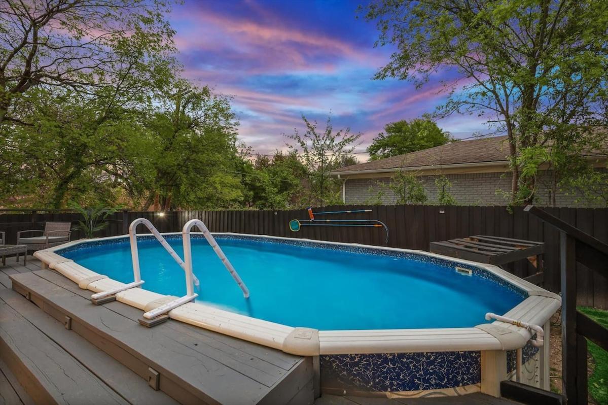 Panoramic 4br 3ba With Pool, Grill, Sauna & Game Holiday home