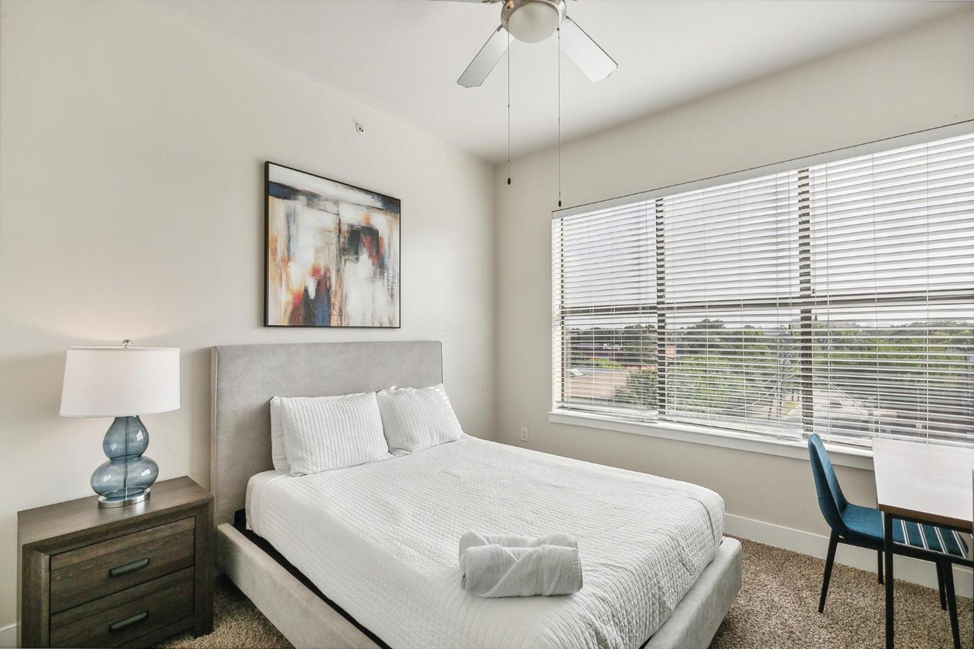 Apartment Cs 4149 Elegant 2br I Pool I Gym I Parking *