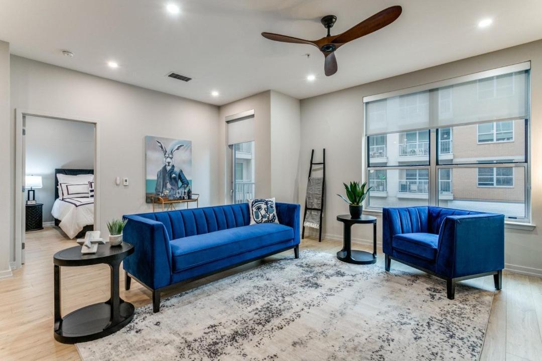 Apartment Breathtaking High-rise On Mckinney Ave Dallas