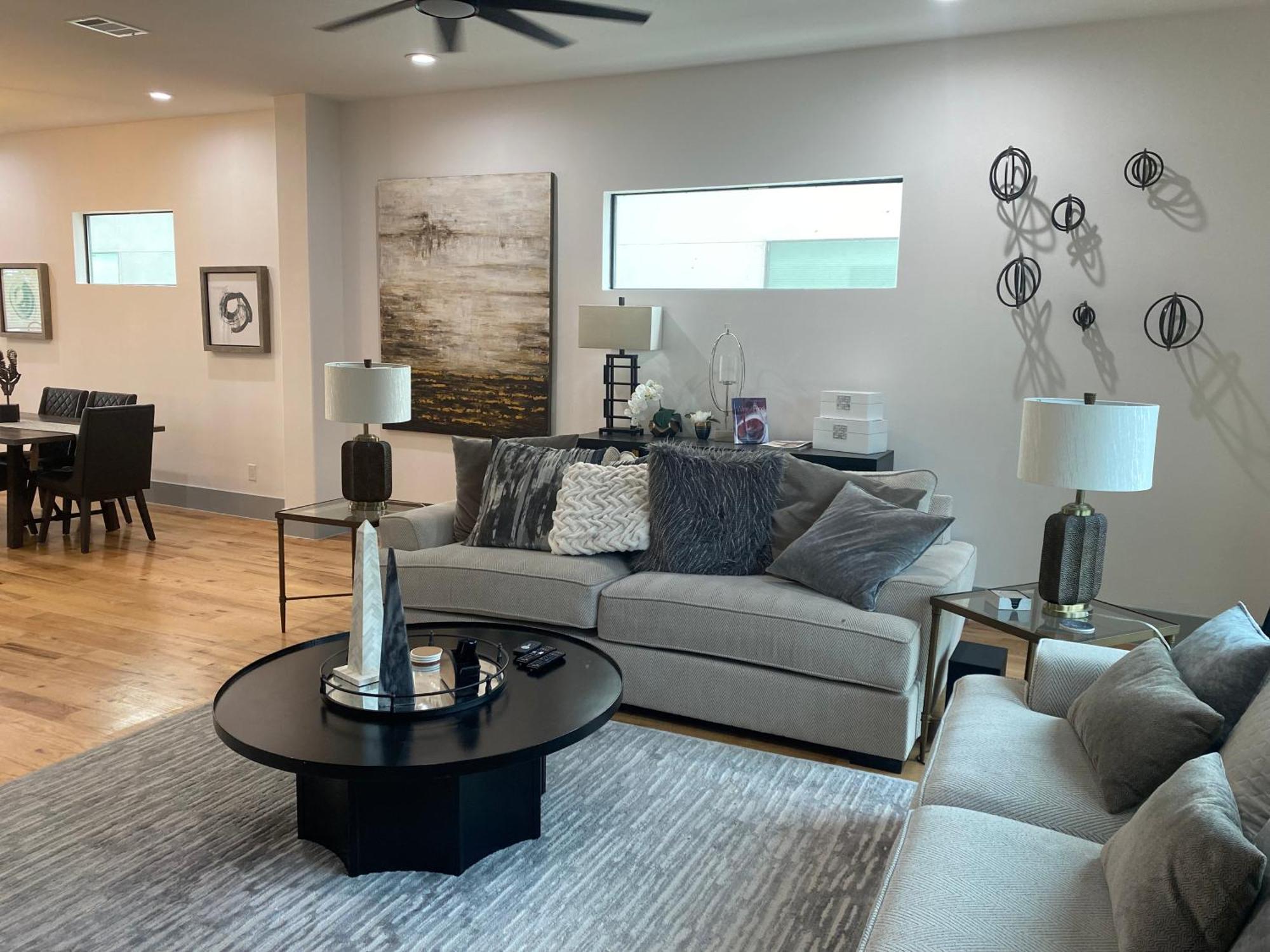 Large Luxury 3br Dowtown Retreat - Perfect For Families Getaways Holiday home *