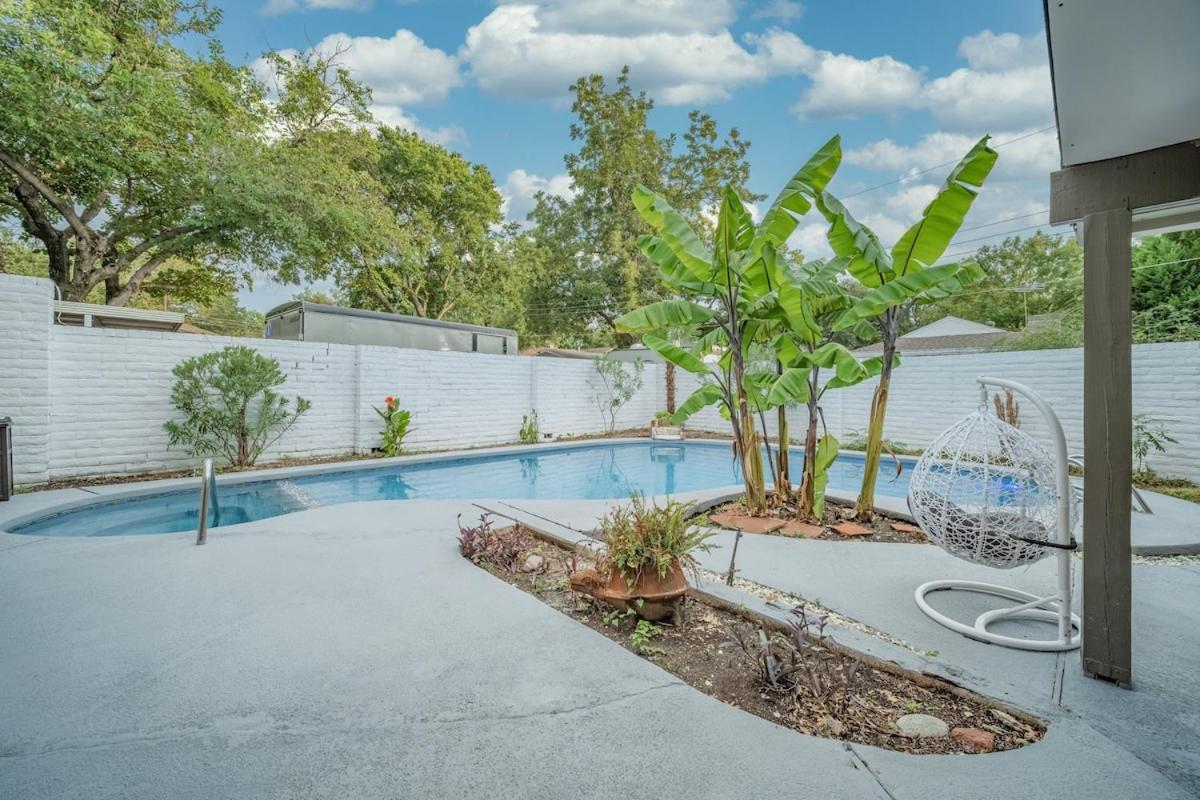 Holiday home Stunning 5br 2ba With Private Pool And Cinema *
