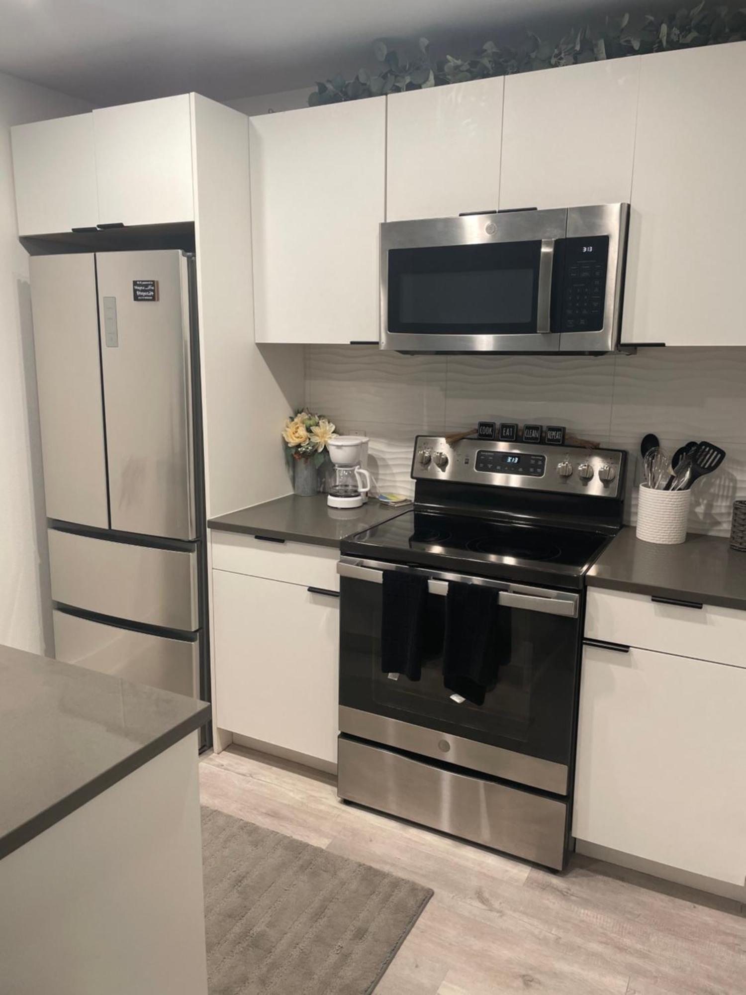 Apartment C&c Lofty East *