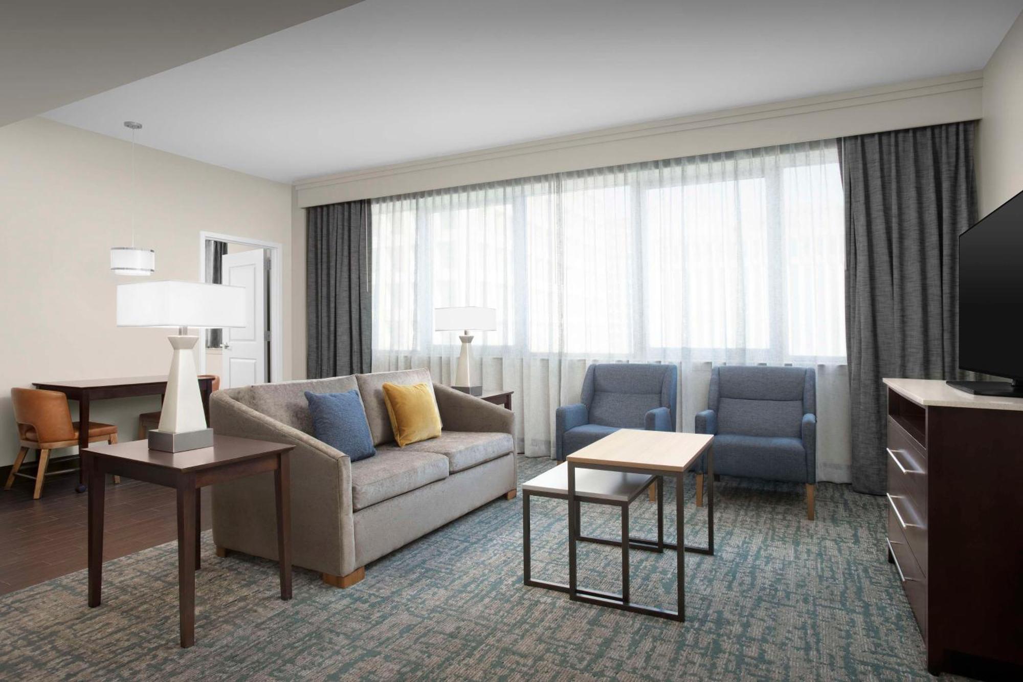 Homewood Downtown 3*