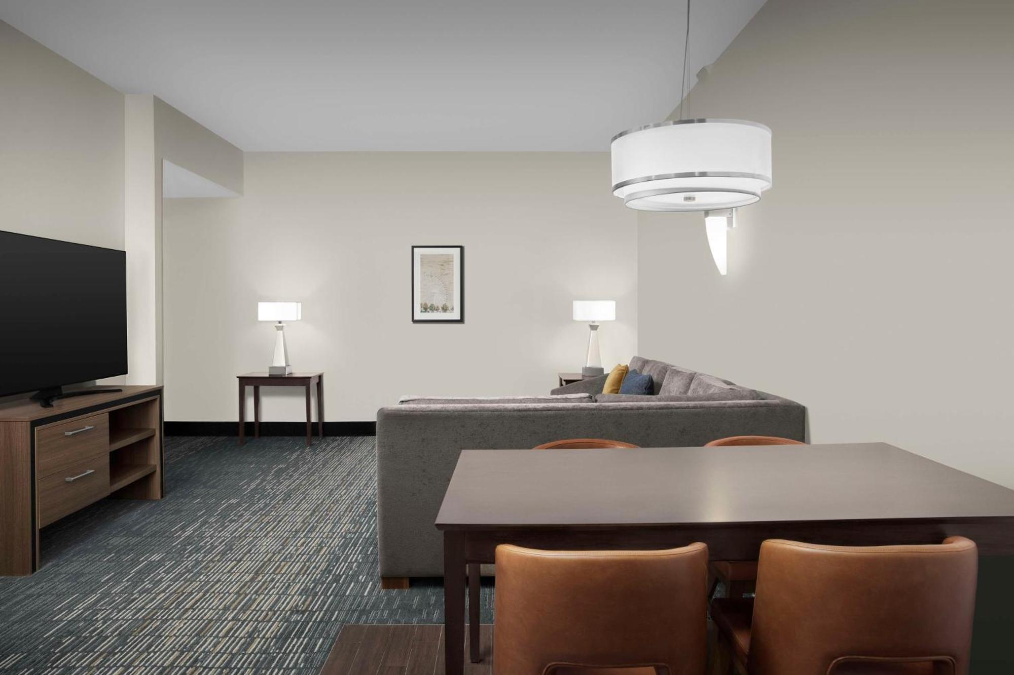 Homewood Downtown 3*