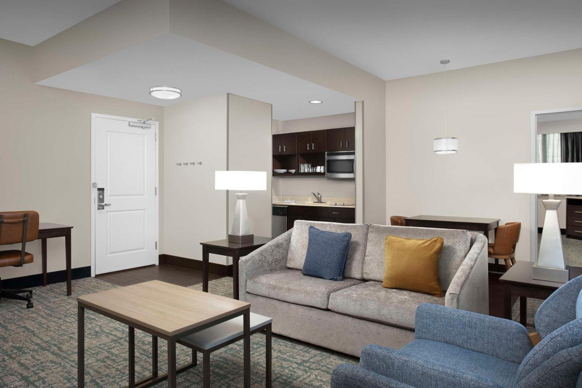 Homewood Downtown Hotel