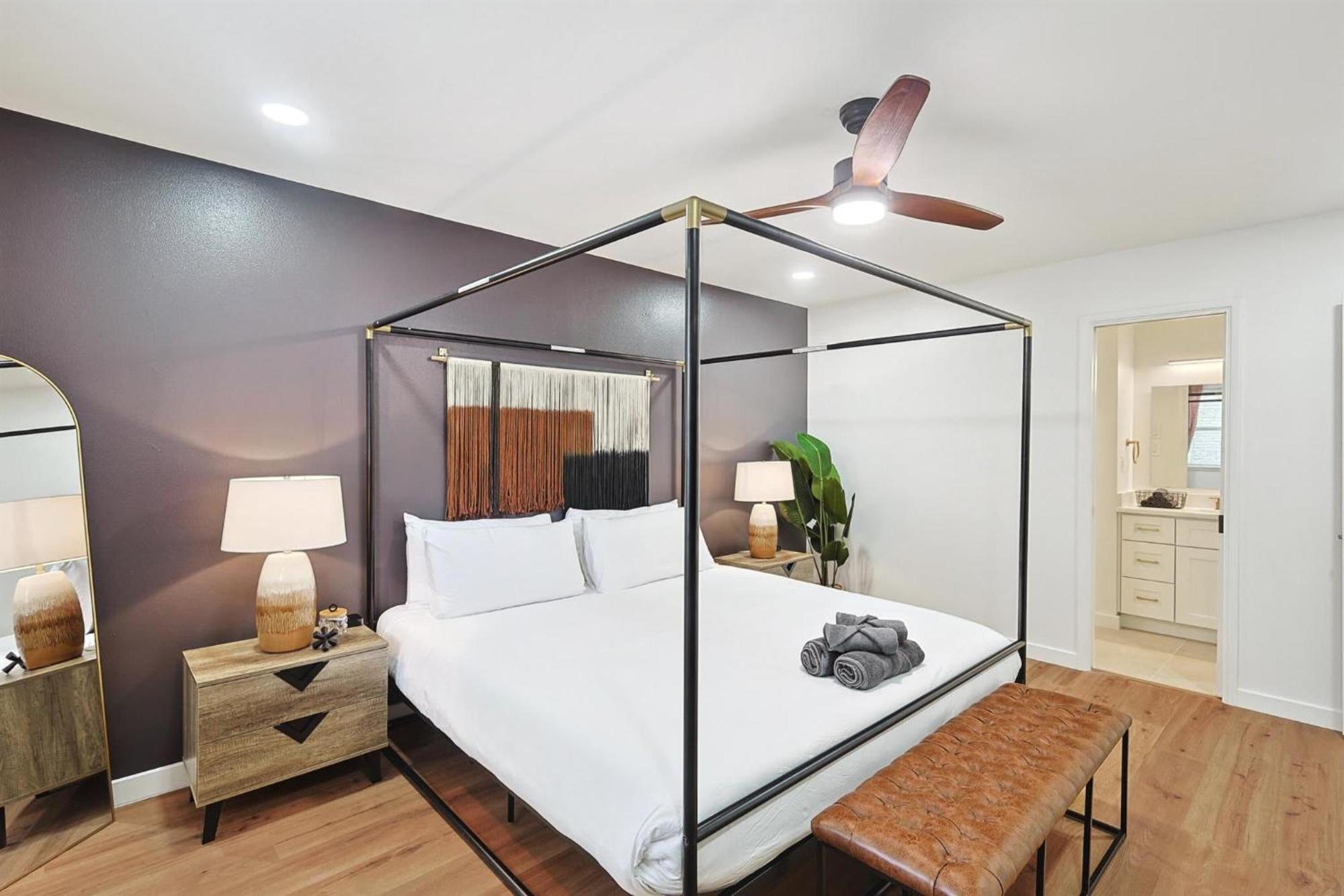 4-bd Serene Hideaway W Pool Foosball And Patio