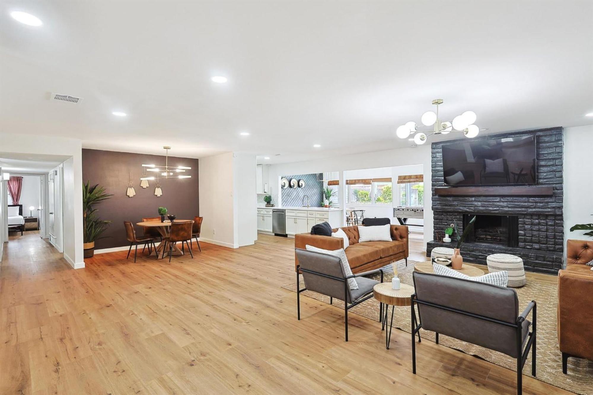 4-bd Serene Hideaway W Pool Foosball And Patio