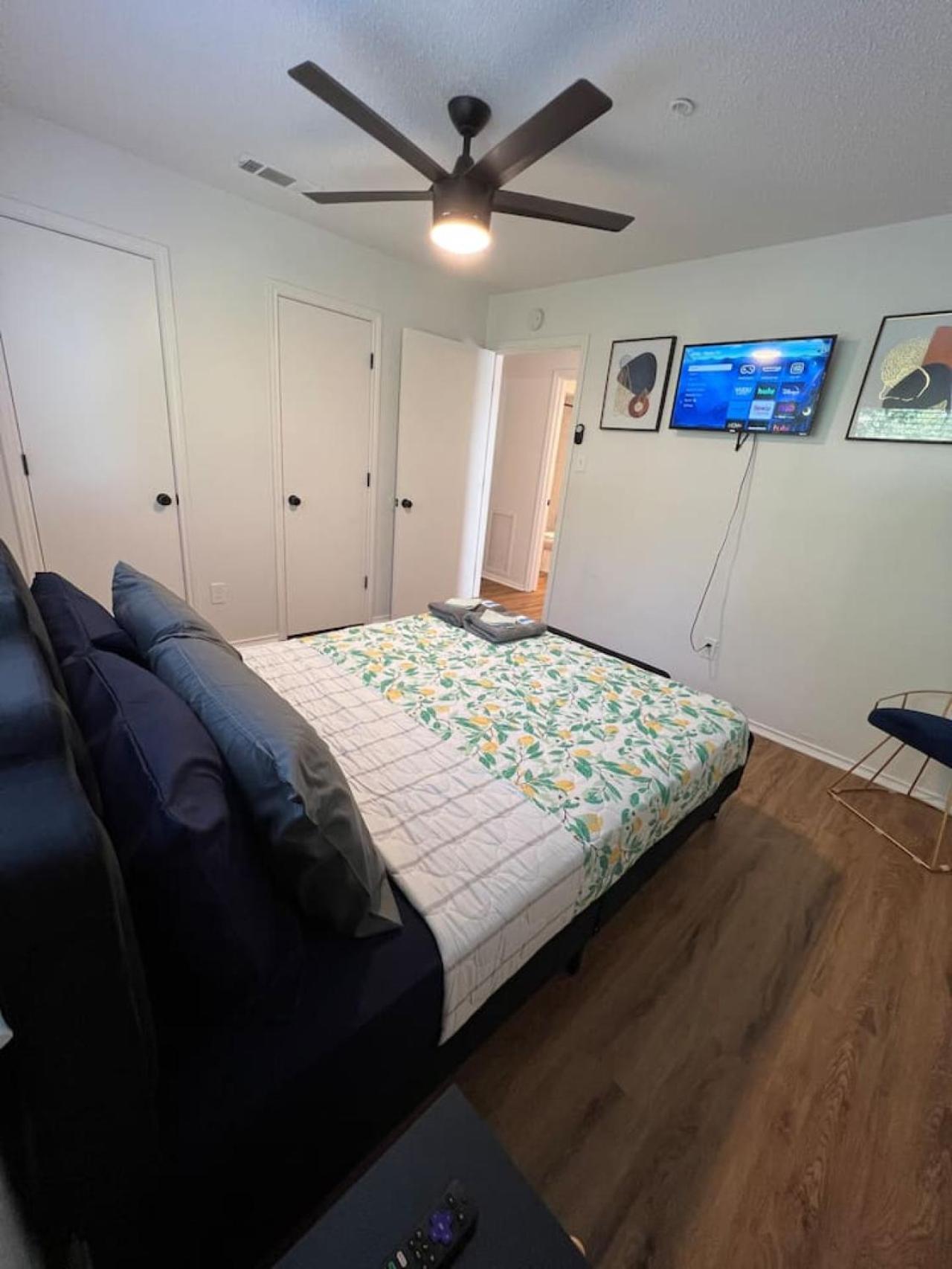 Sleek Luxe Gem Downtown 2bd 2ba * Dallas