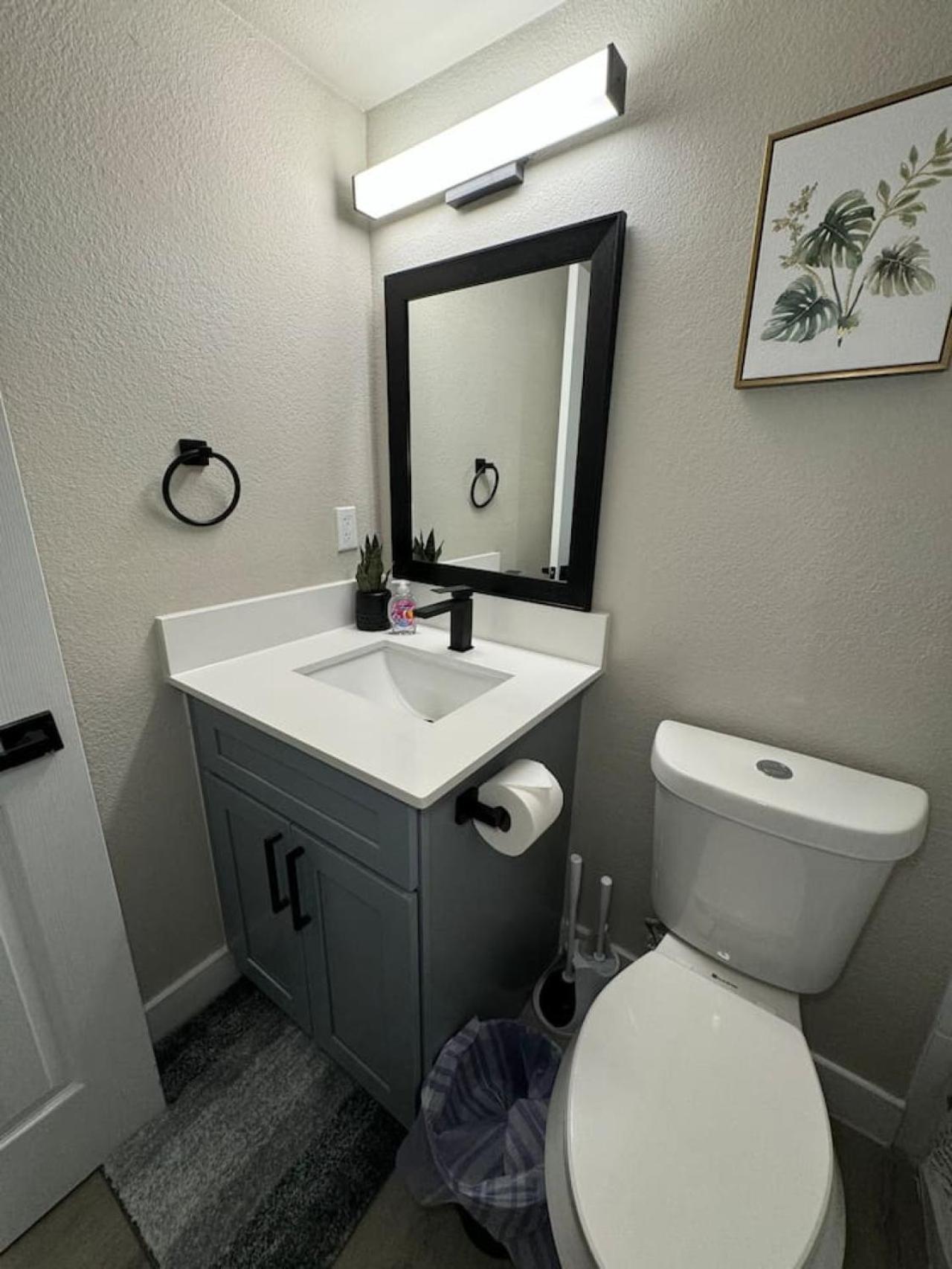 Dt L Cozy Abode 1bd Apartment
