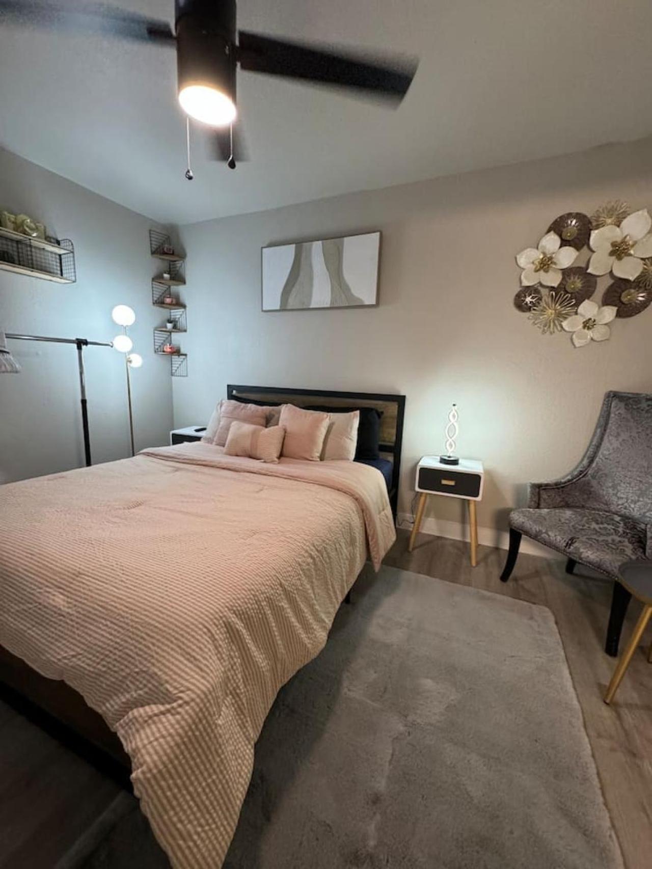 Dt L Cozy Abode 1bd Apartment