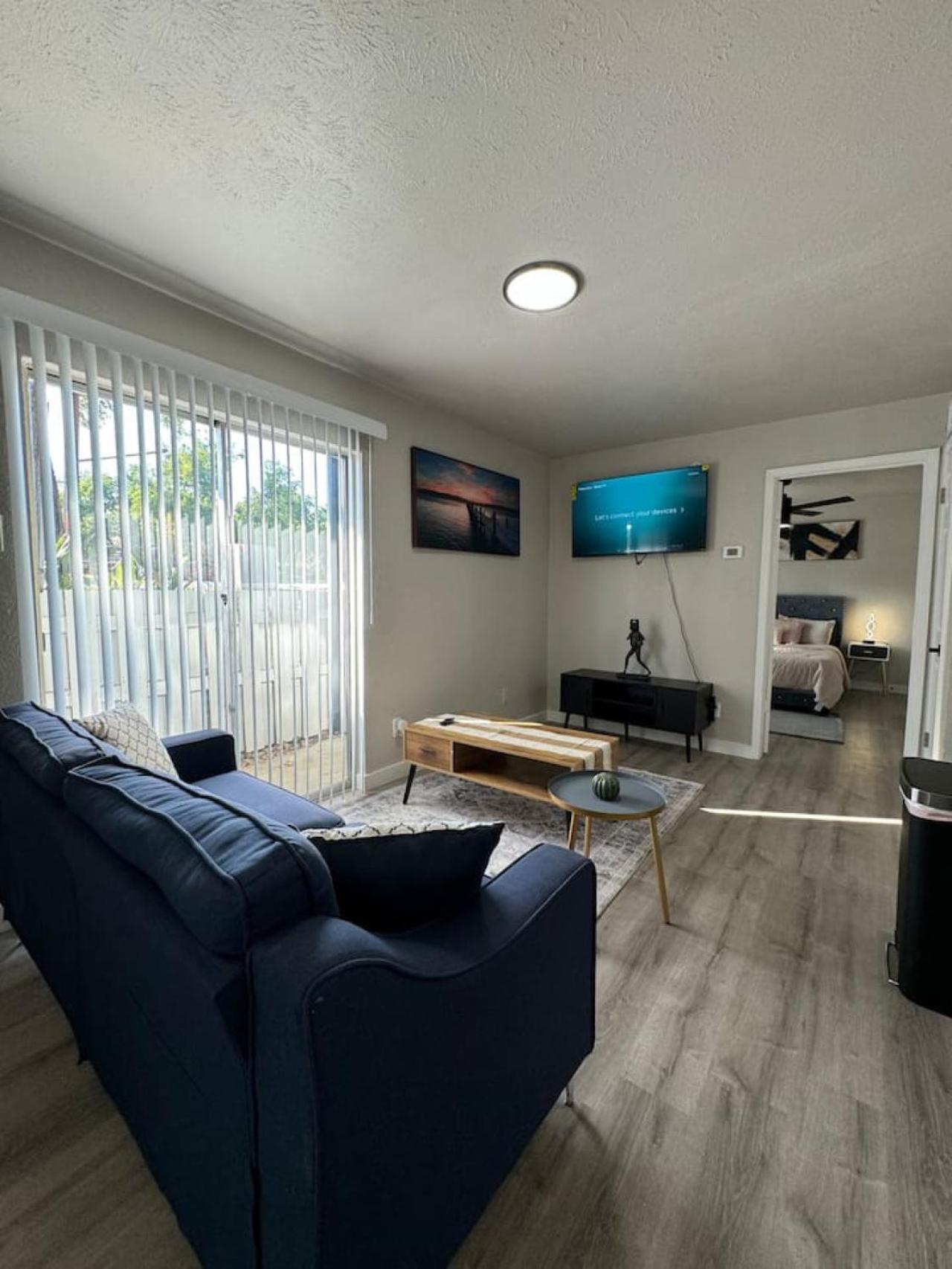Apartment Downtown Lux Abode 1bd *