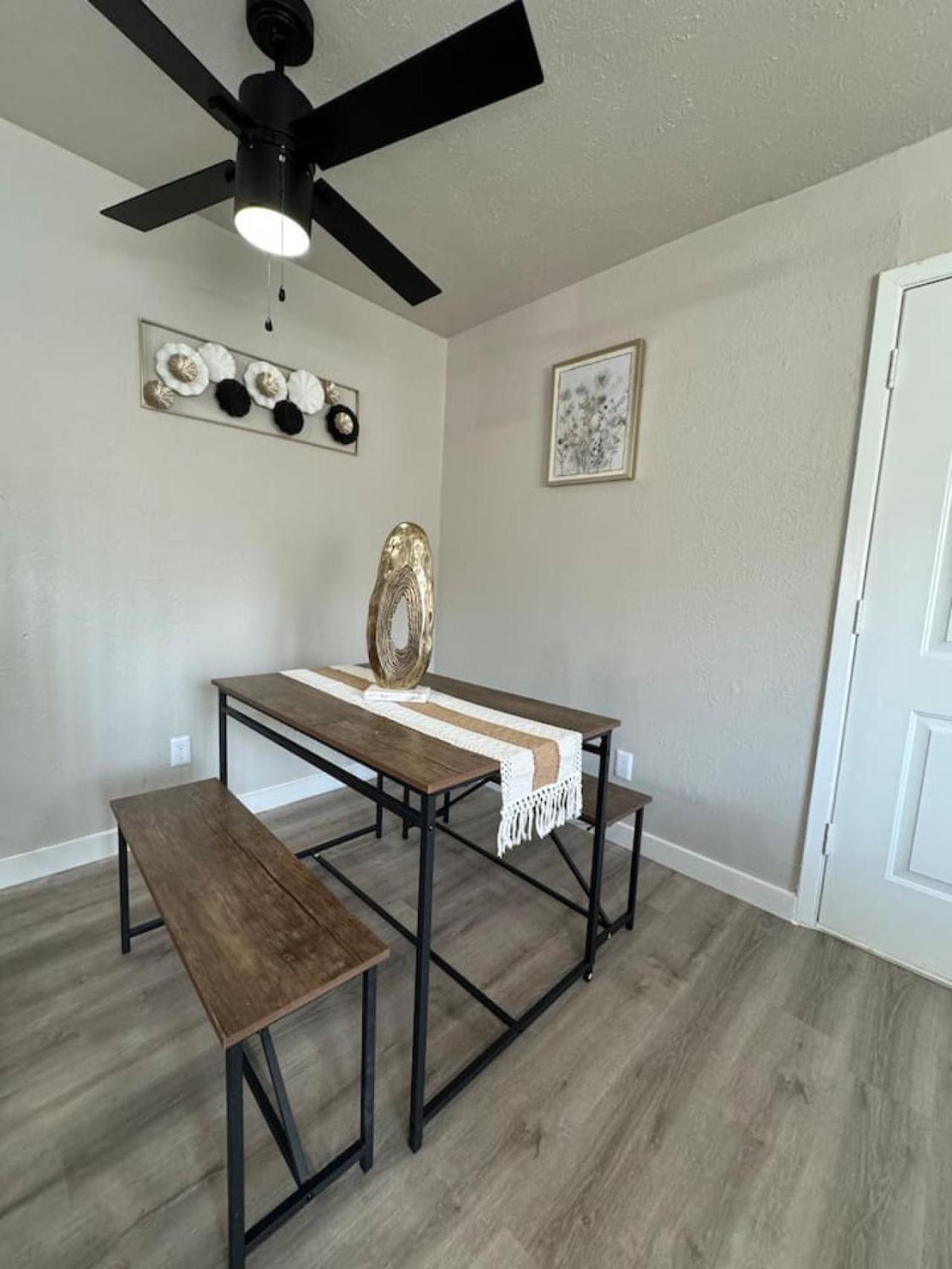 Apartment Downtown Lux Abode 1bd