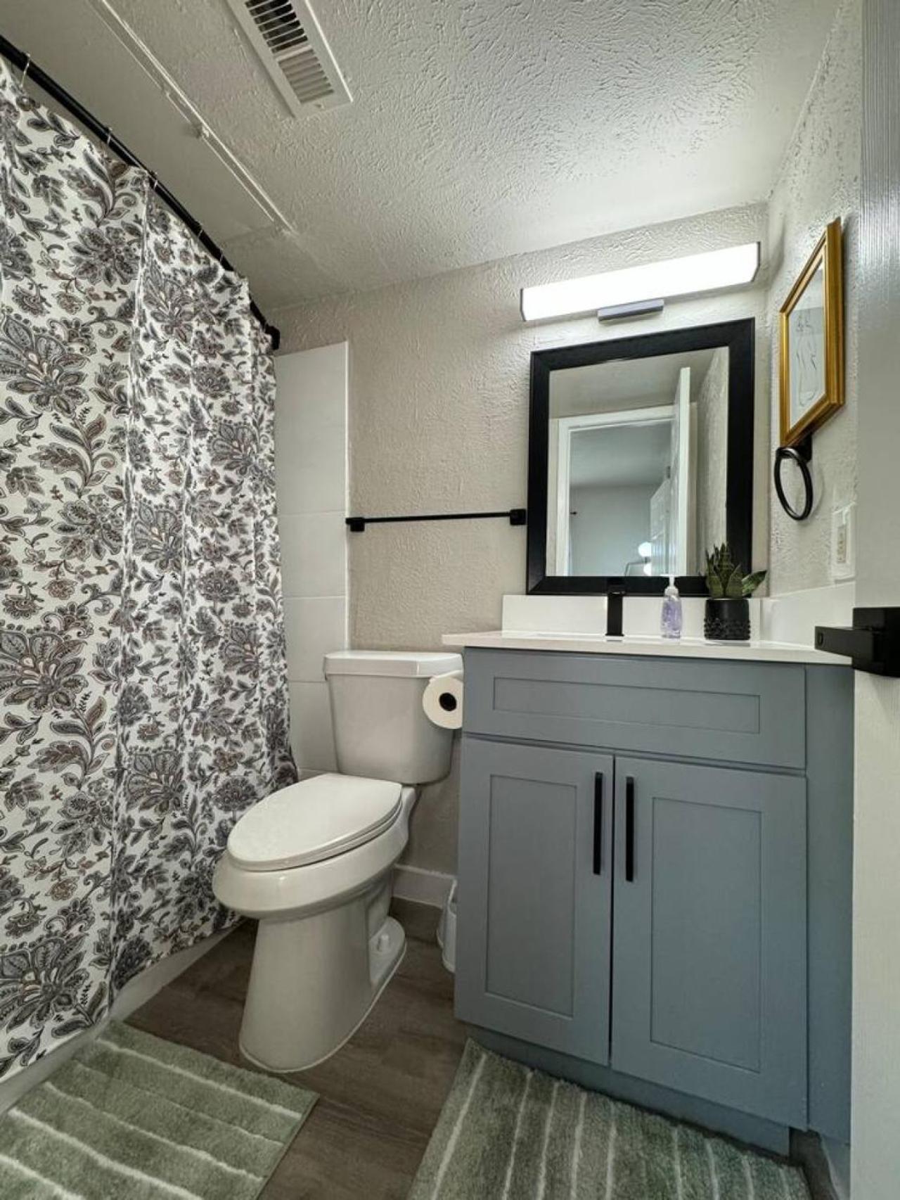 Apartment Downtown Lux Abode 1bd *