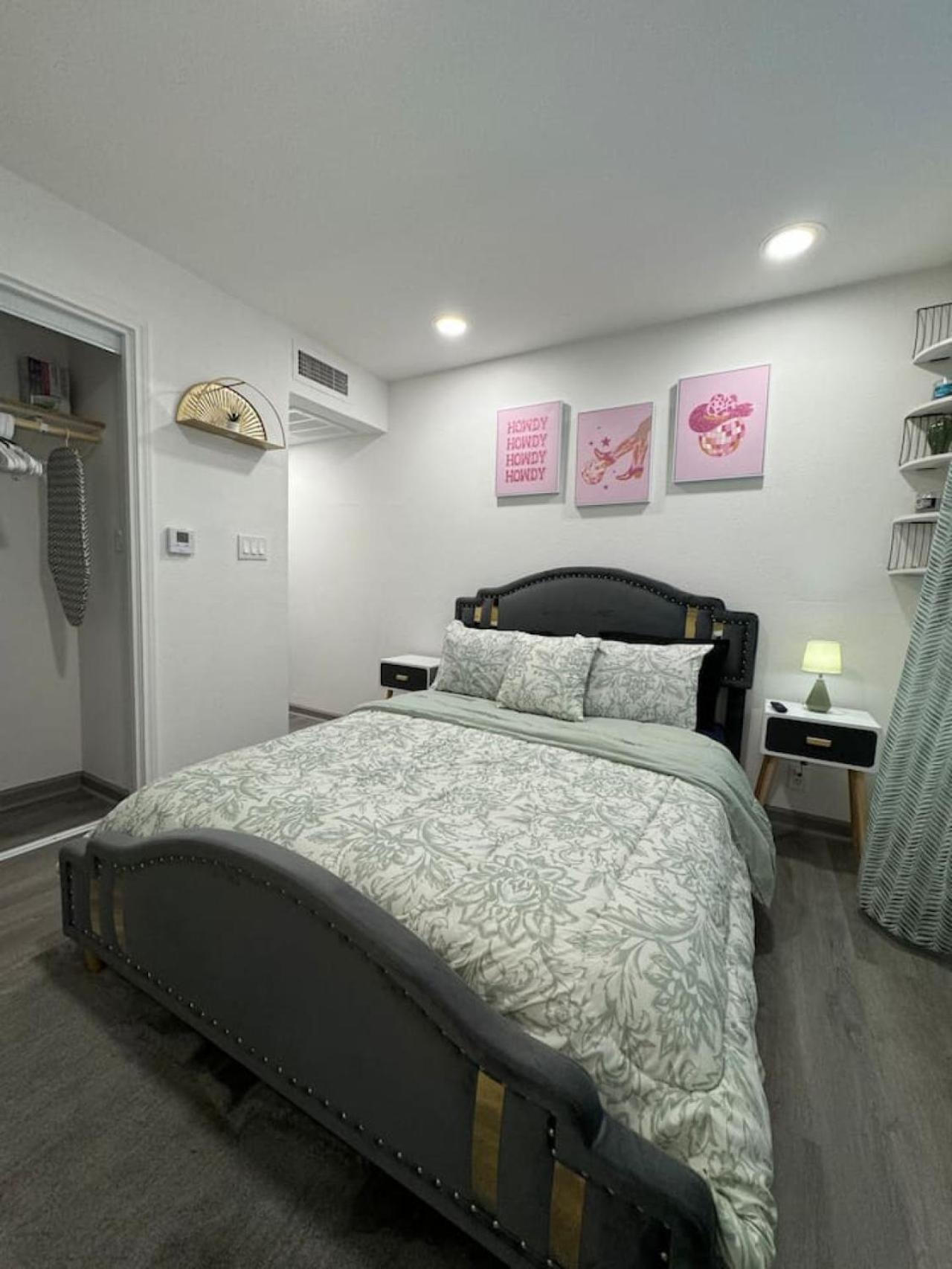 Dt L 2bd Cozy Abode L 5 Min From Field * Dallas