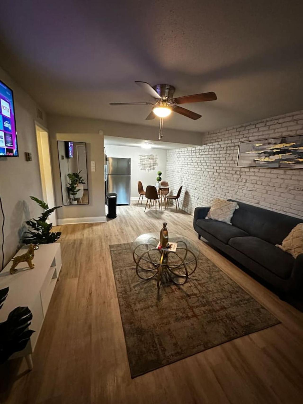 Dt Luxe Urban Oasis 1bd Apartment *