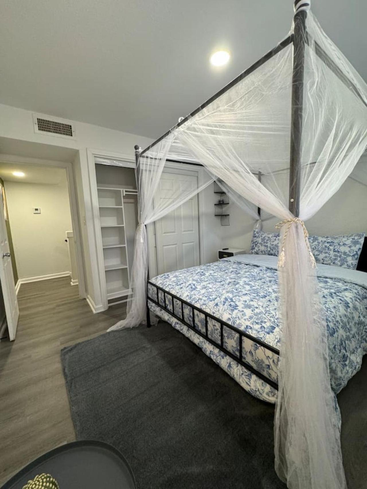 The Penthouse Luxe Gem 3bed 2bath *