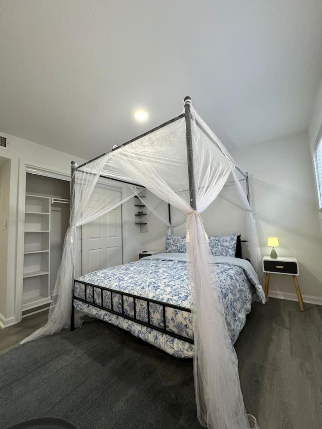 Apartment The Penthouse Luxe Gem 3bed 2bath Dallas