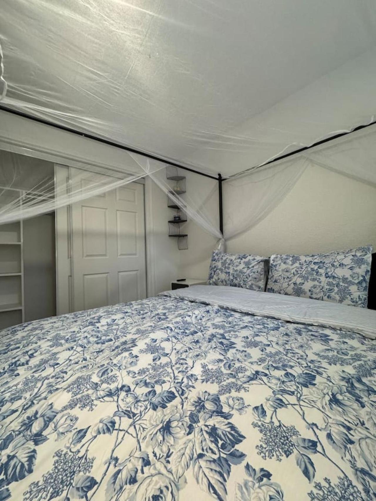The Penthouse Luxe Gem 3bed 2bath Apartment *