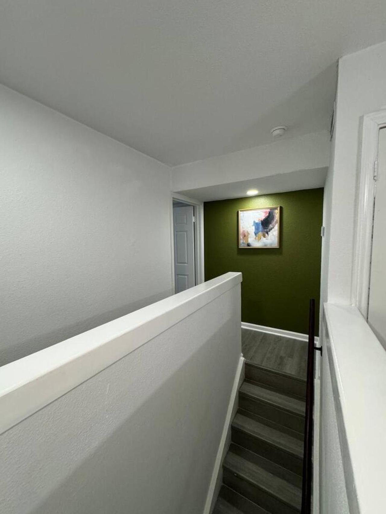 The Penthouse Luxe Gem 3bed 2bath Apartment