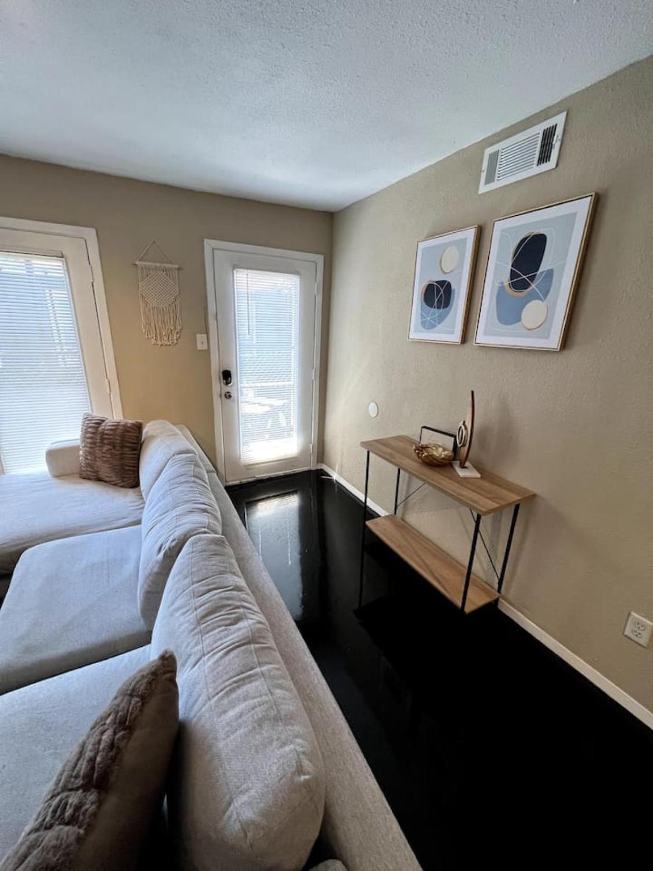 Downtown Chic Style 1bed Abode Apartment Dallas