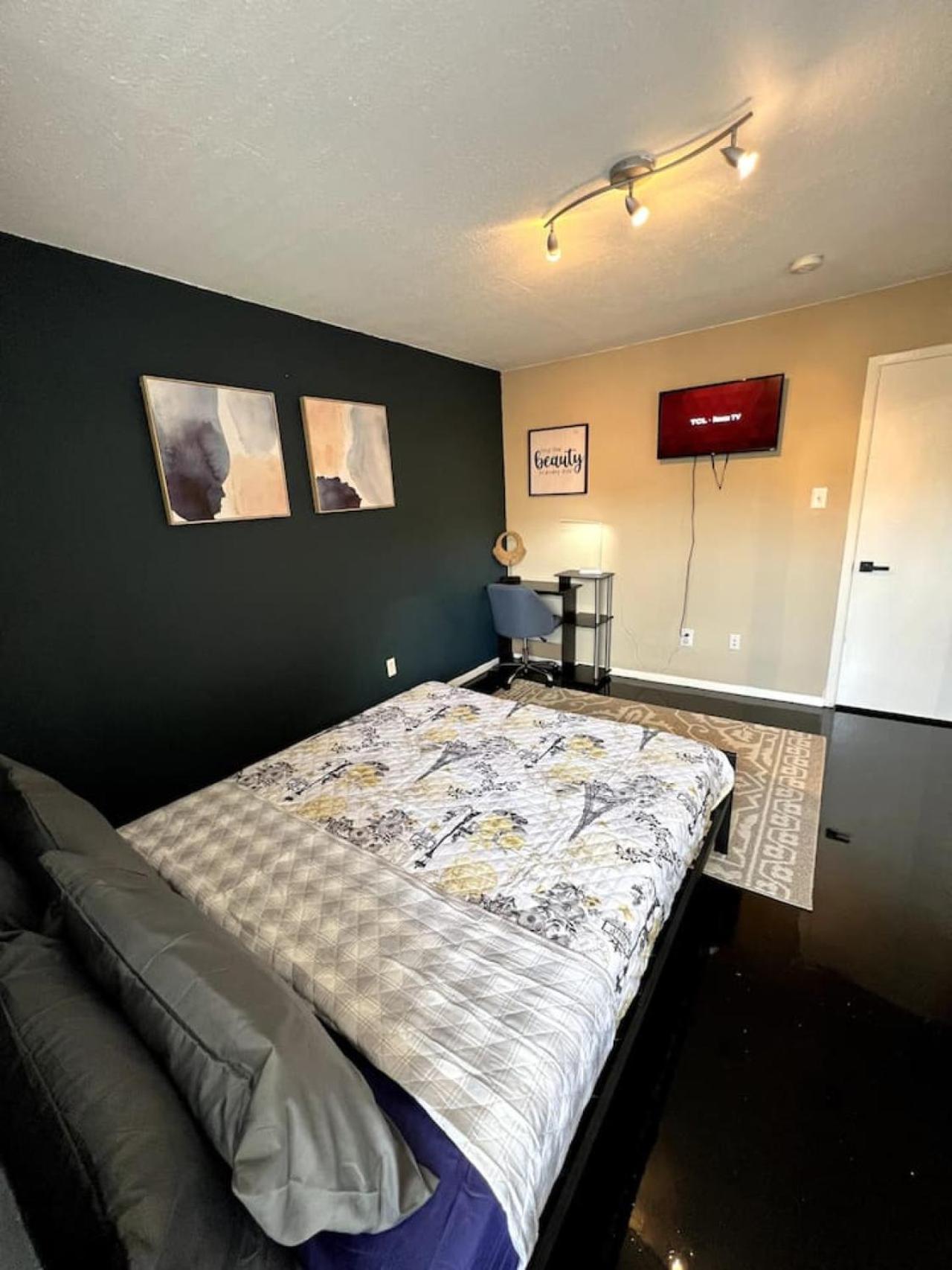 Apartment Downtown Chic Style 1bed Abode