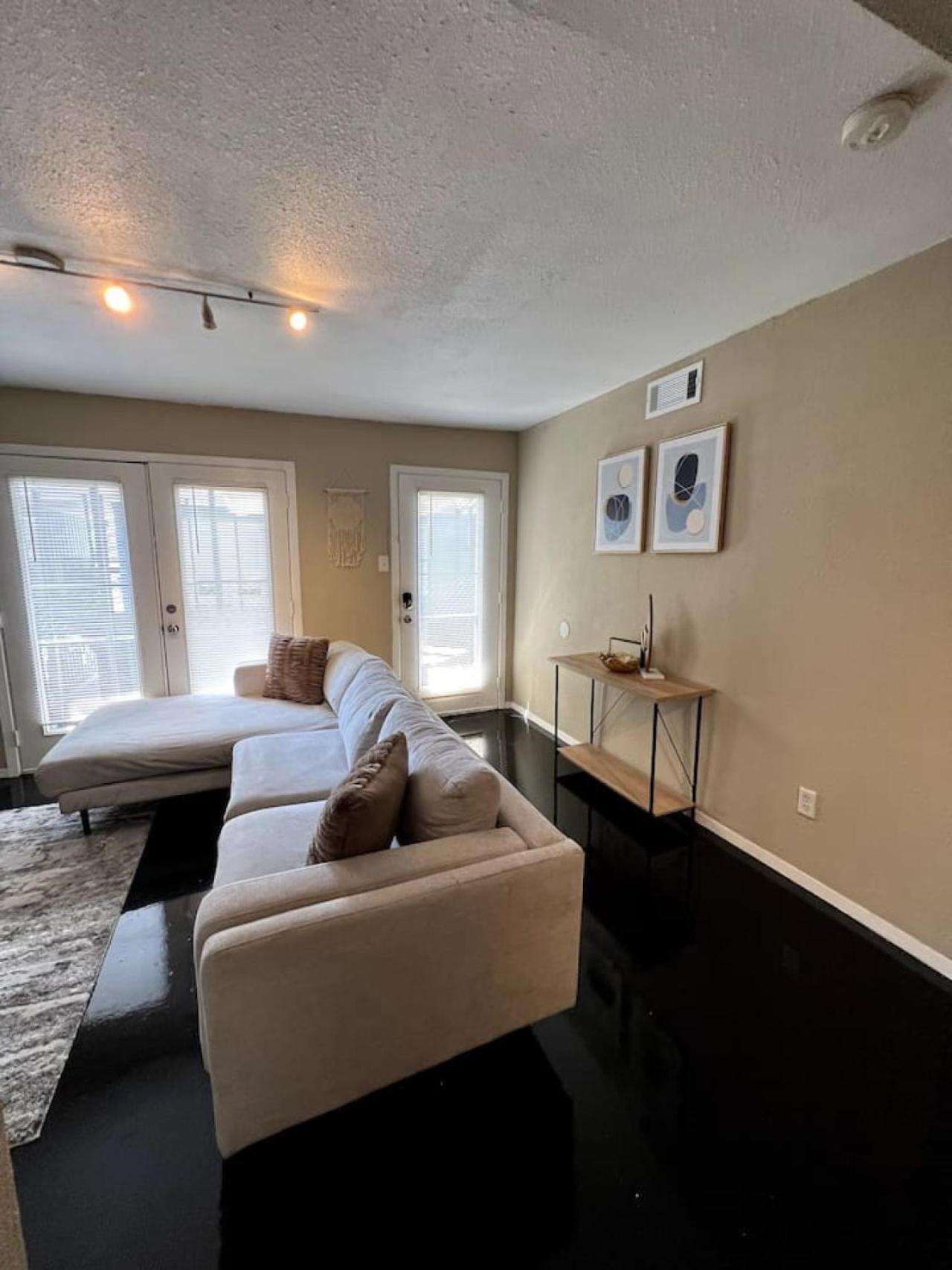 Downtown Chic Style 1bed Abode * Dallas