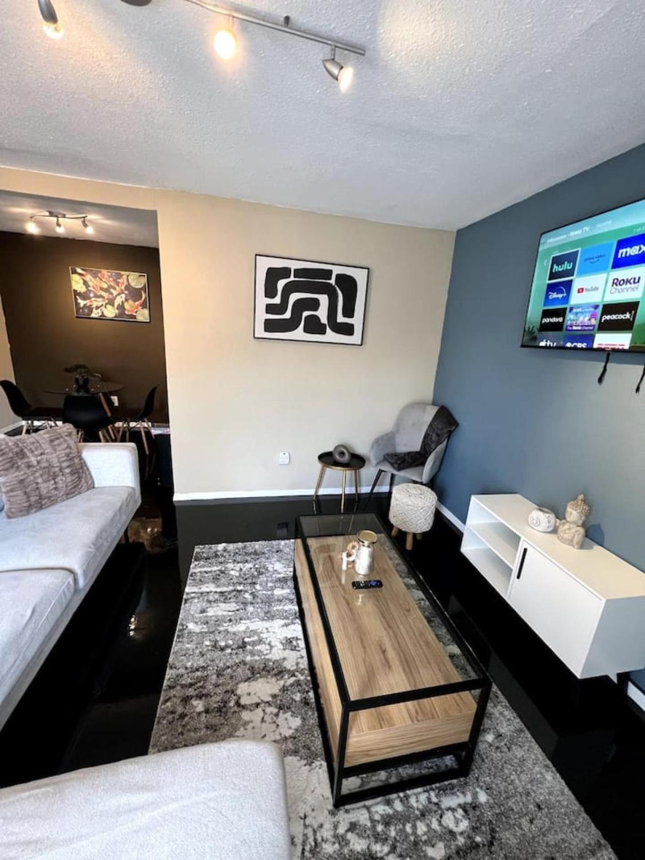 Apartment Downtown Chic Style 1bed Abode
