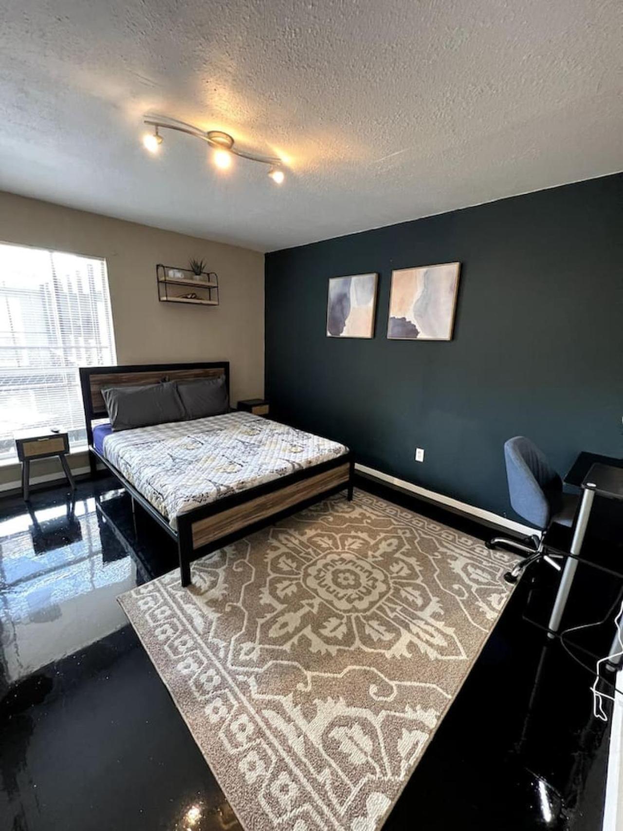 Apartment Downtown Chic Style 1bed Abode *