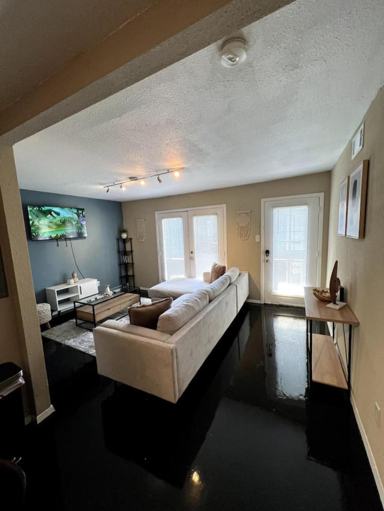 Downtown Chic Style 1bed Abode Apartment