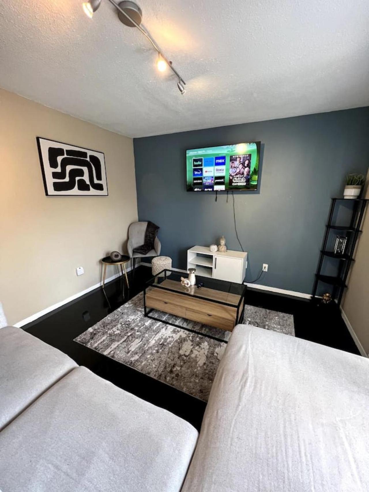 Apartment Downtown Chic Style 1bed Abode