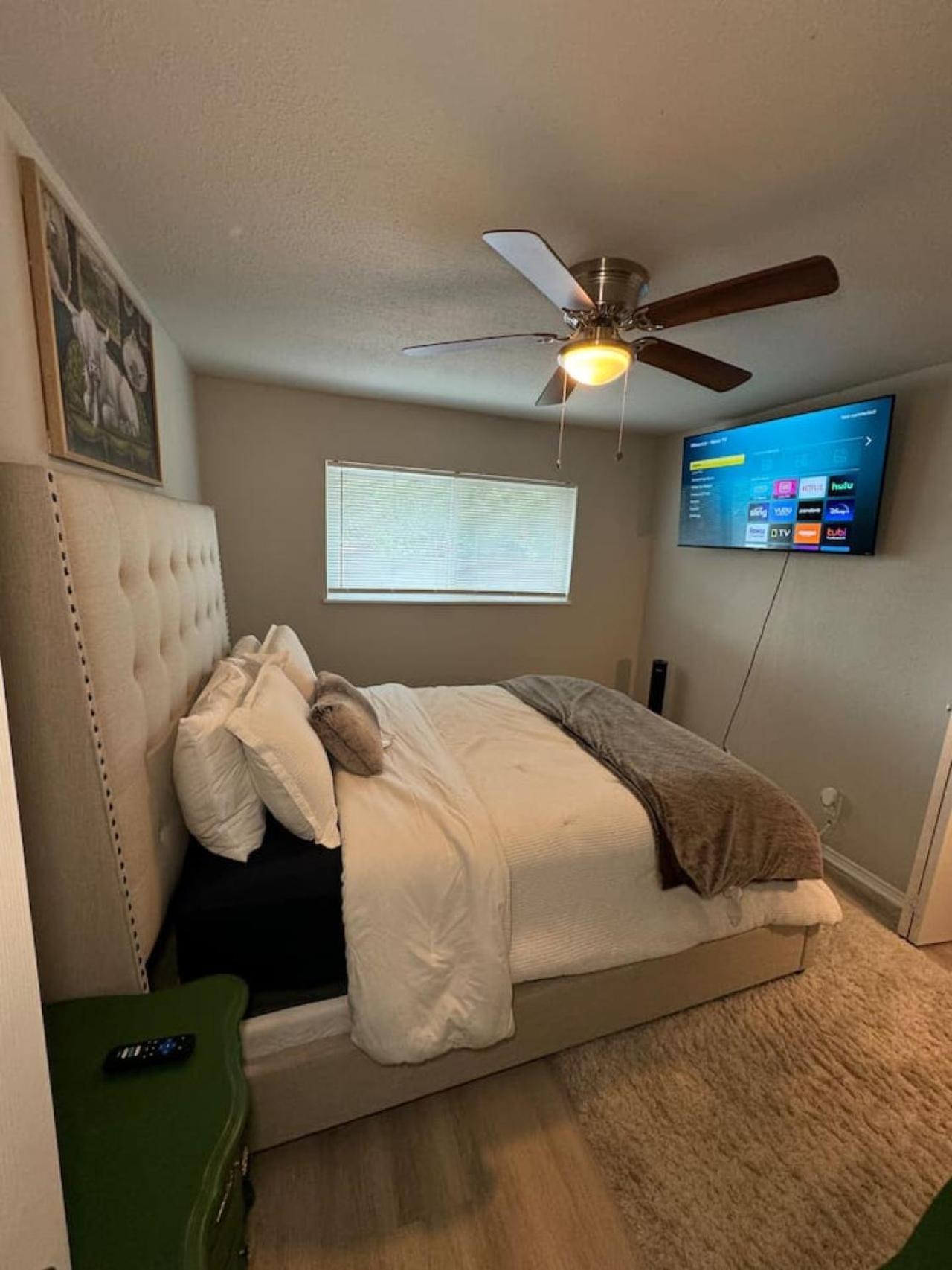 Apartment Downtown Luxe Retreat 1bd