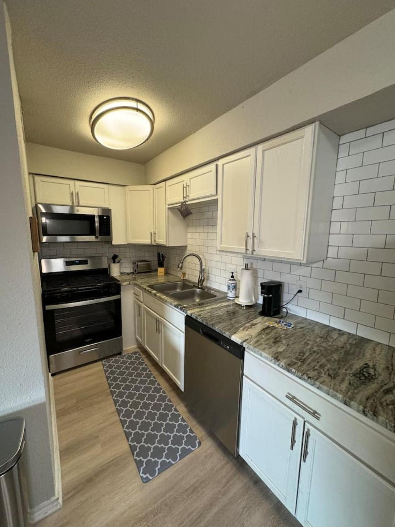 Downtown Luxe Retreat 1bd
