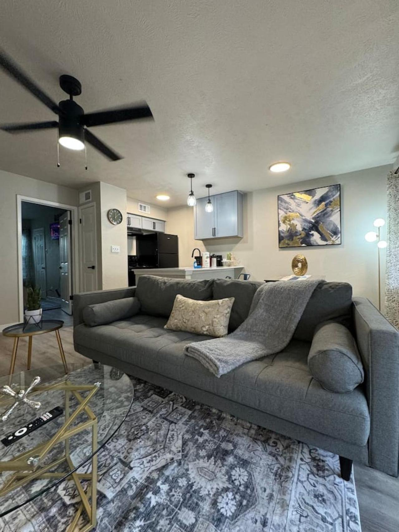 Dt L Lux Urban Escape L Dallas