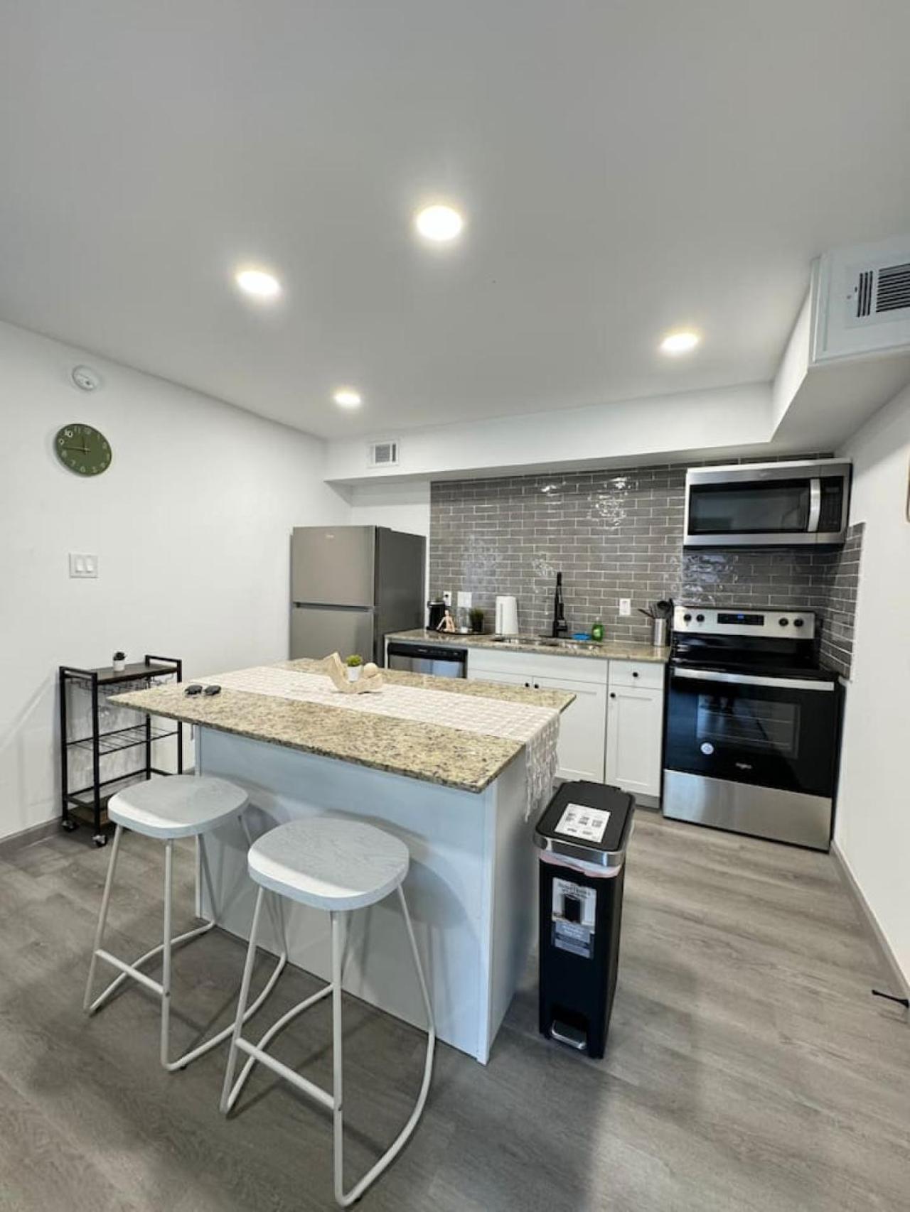 Downtown Cozy Abode 5 Min From Field 1bd Apartment Dallas