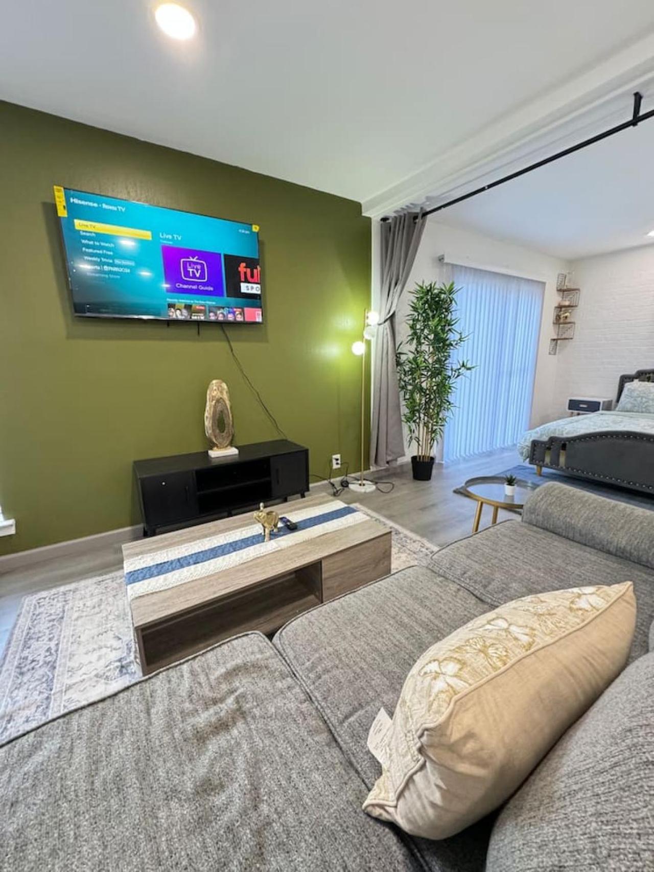 Downtown Cozy Abode 5 Min From Field 1bd Dallas