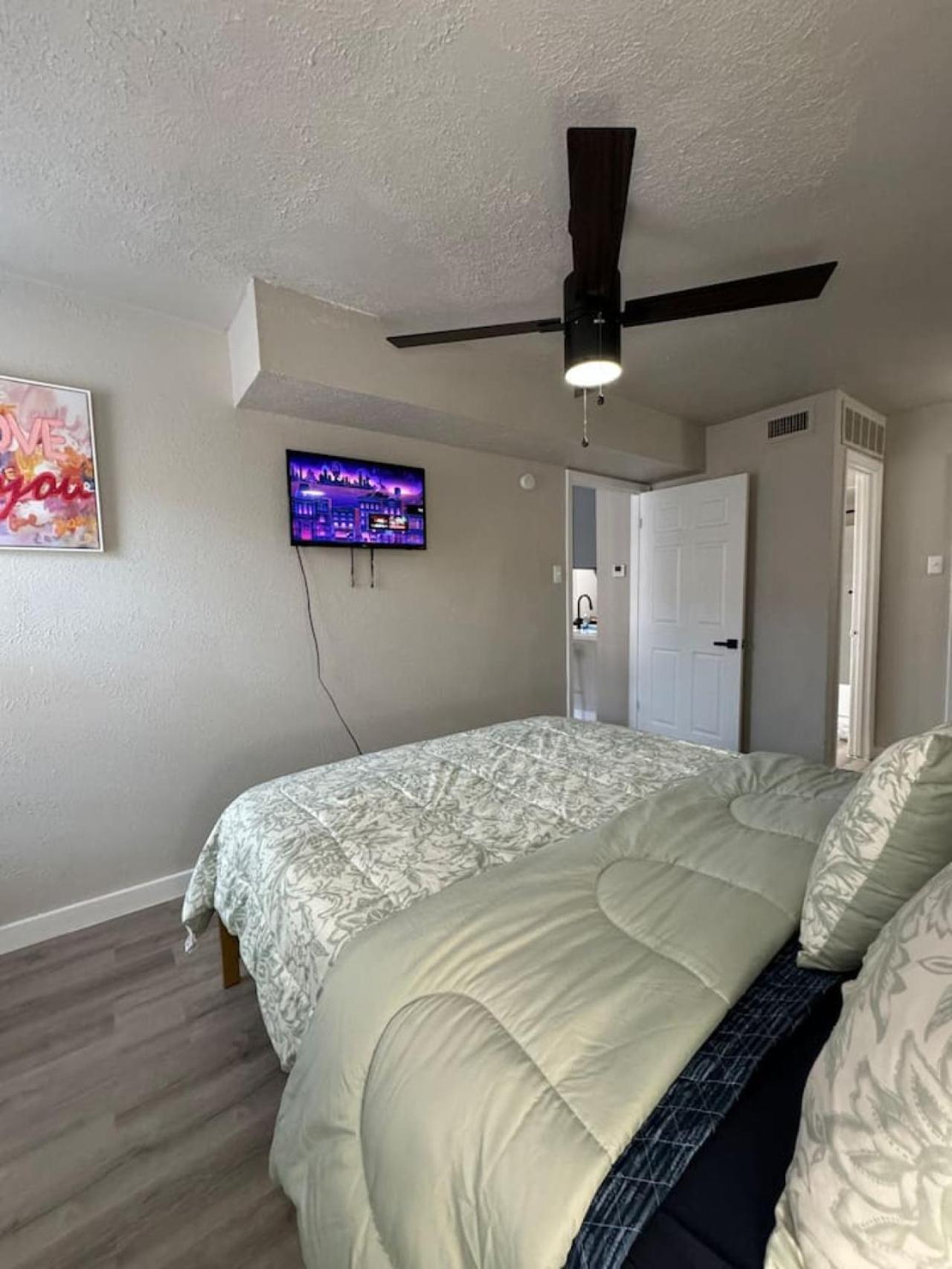 Dt Luxe Staycation 1bd1ba Apartment *
