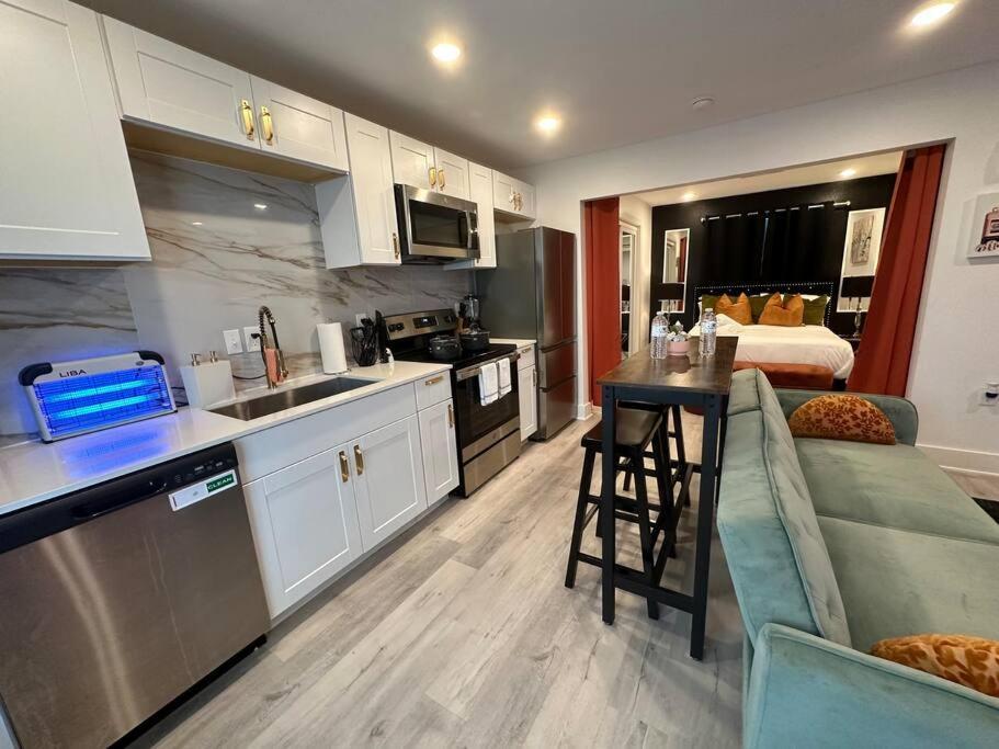 Luxury In Dtw/free Parking Apartment Dallas
