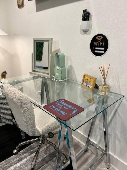 Cozy 5mins From Big Tex Free Parking Apartment