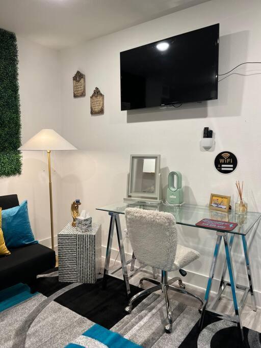 Cozy 5mins From Big Tex Free Parking Apartment