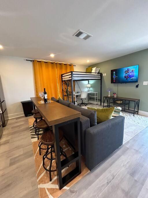 Apartment Spectacular Sleeps 7 Nr Big Tex Dallas