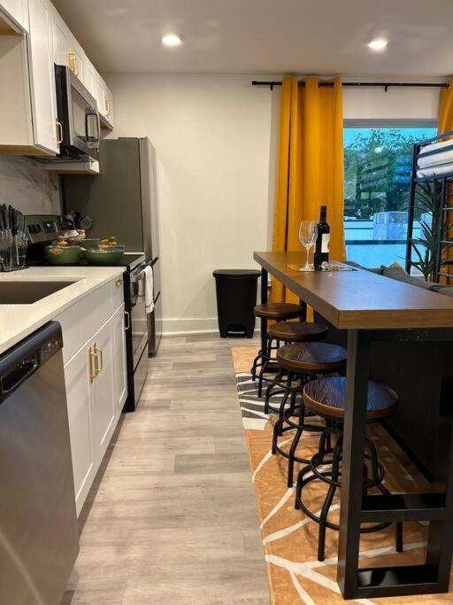 Spectacular Sleeps 7 Nr Big Tex Apartment *
